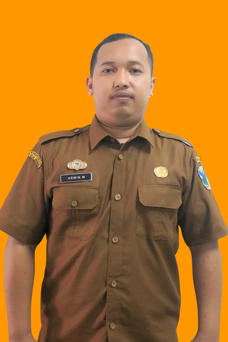 Arwin Widi Yatmoko (Operator Layanan Operasional)