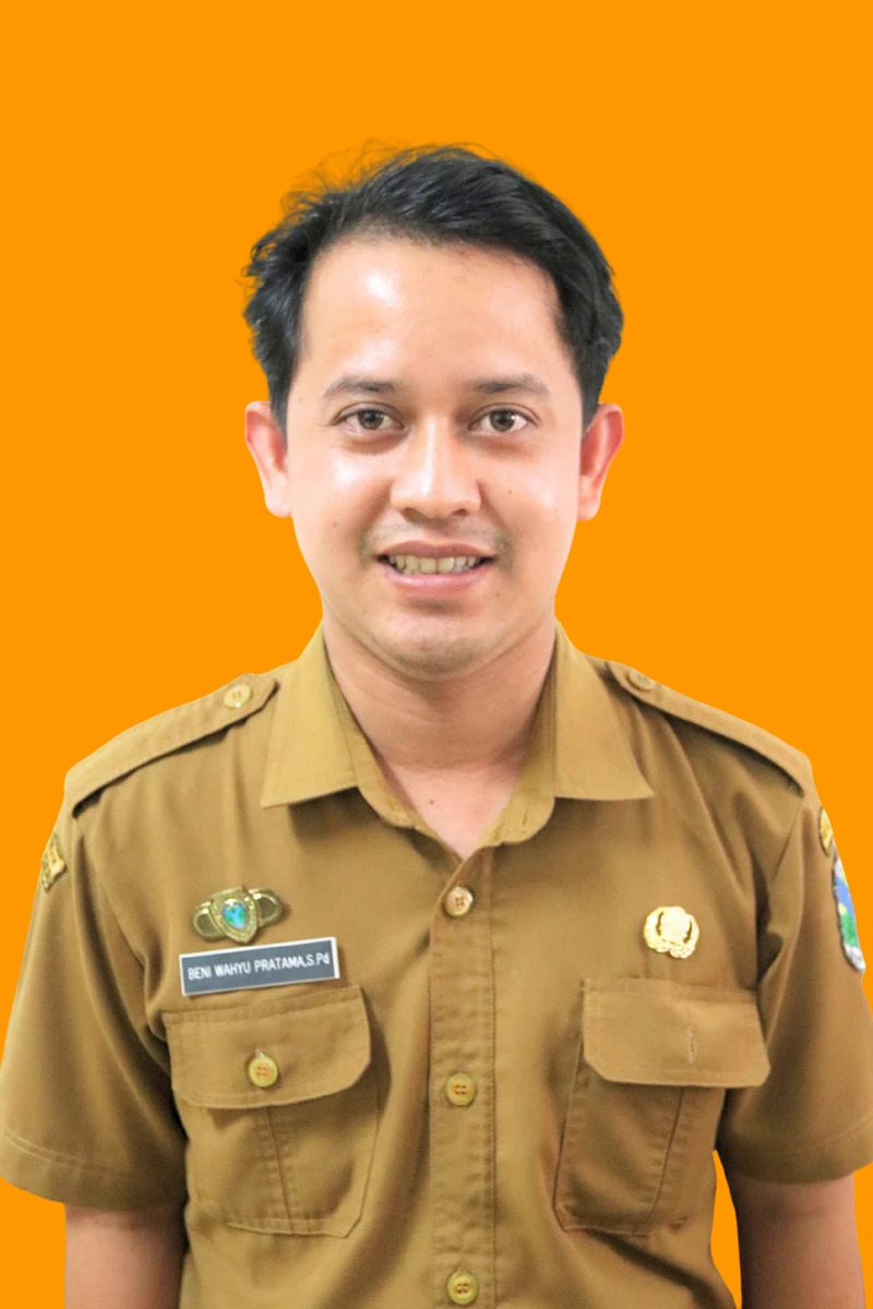 Beni Wahyu Pratama, S.Pd. (Penata Layanan Operasional)
