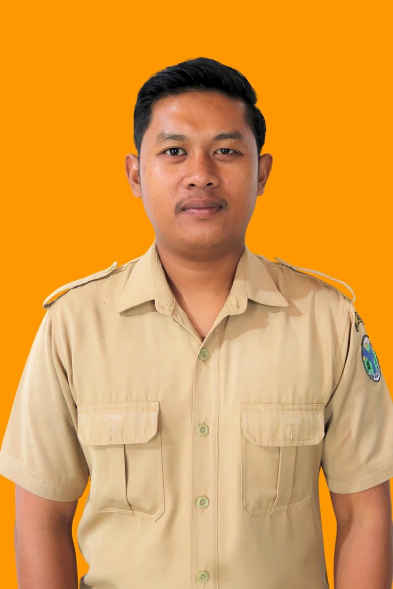 Hoirul Ardani (Operator Layanan Operasional)